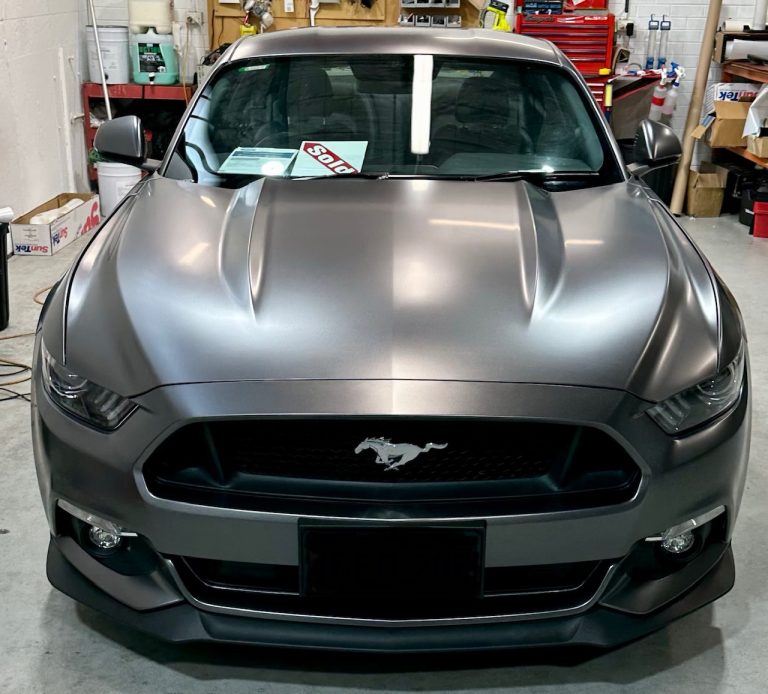 3M Satin Dark Grey – Enhance Your Ride on this Ford Mustang